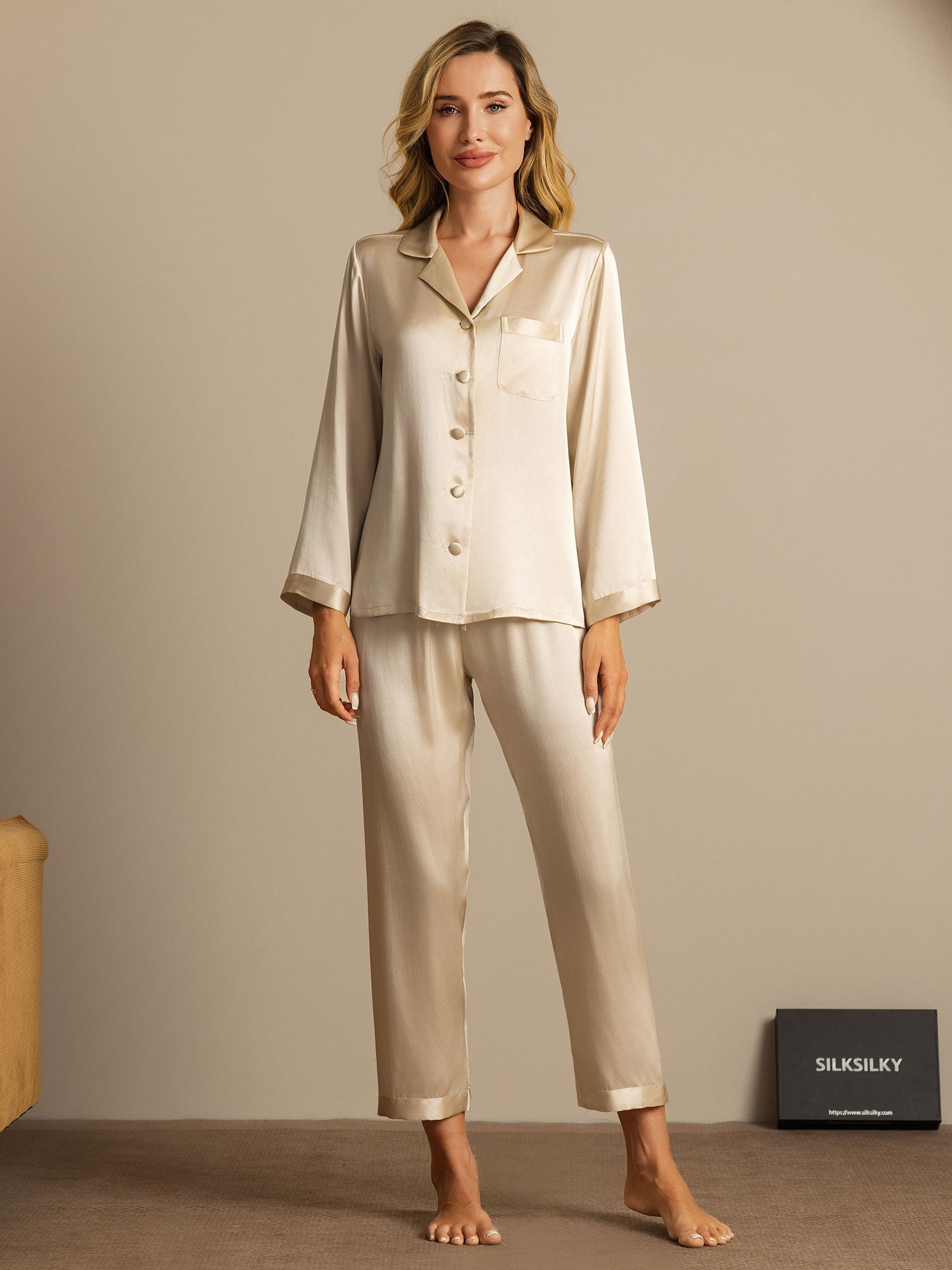 Women's Pure Silk Long Sleeve Pajamas Set